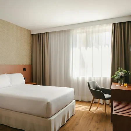 فندق Sercotel